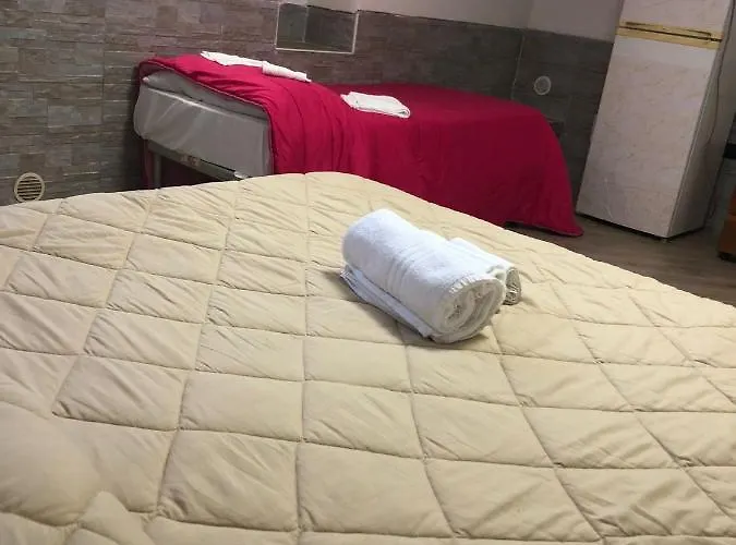 Aiello House Semesterbostad